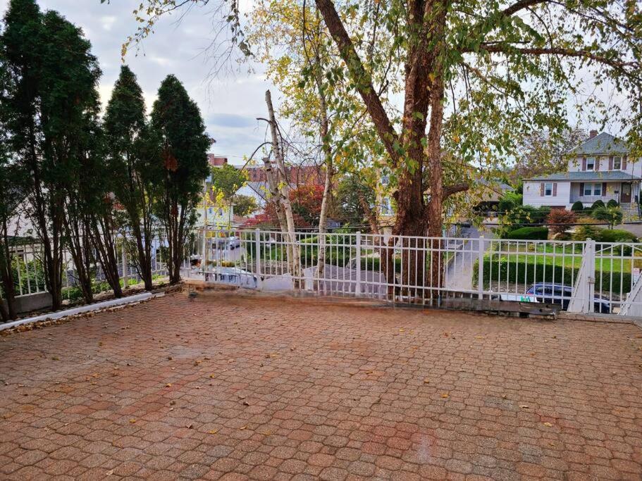 Entire Modern 1 Fam House/ 7 Min Walk To Nyc Train * Tuckahoe (Westchester County)